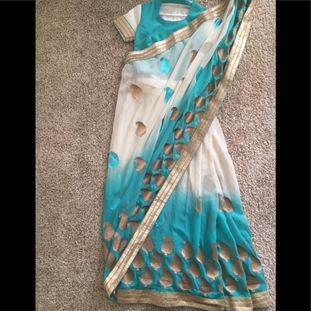 Embroidered sari for women